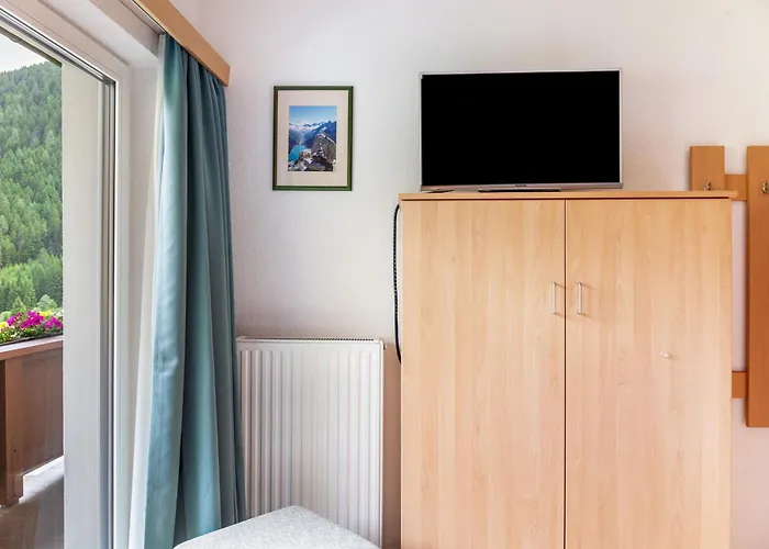 Haus Alpenheim 3 Apartamento *